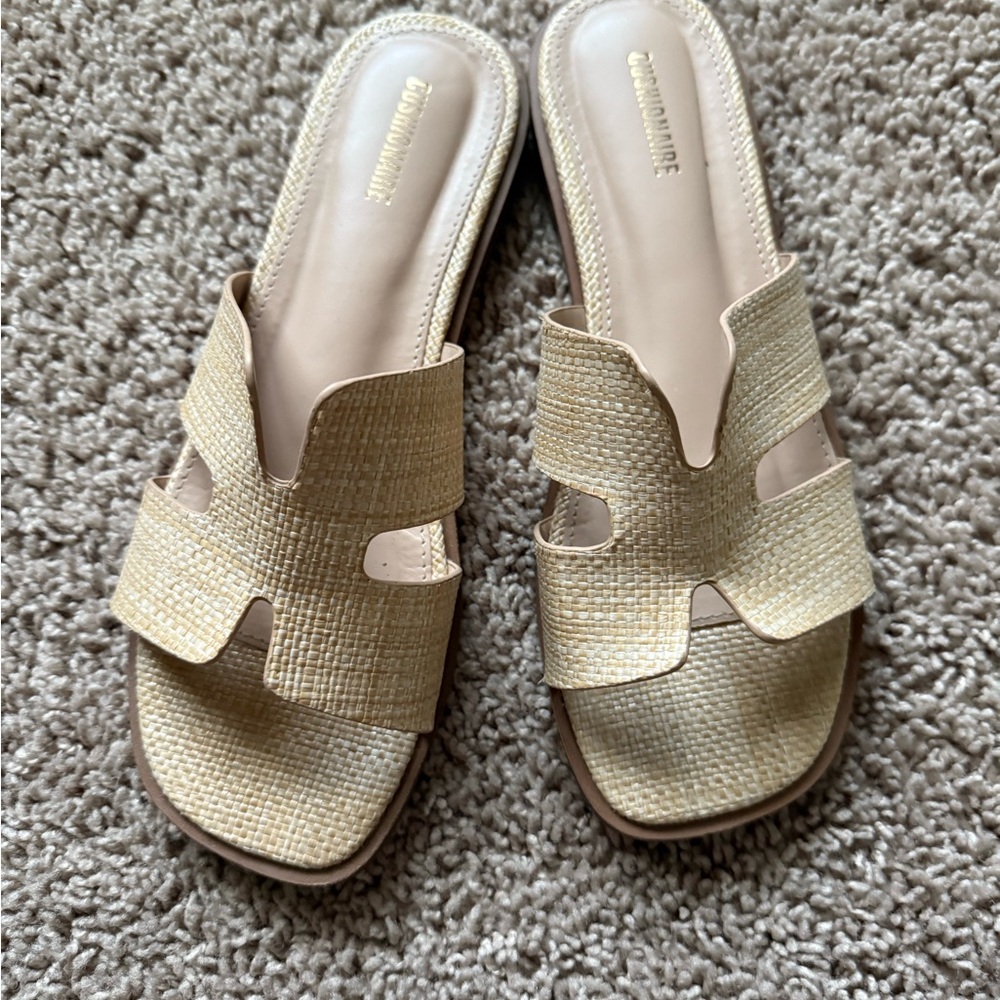 Woven Cutout Slide Sandals - Beige - Picture 2 of 4